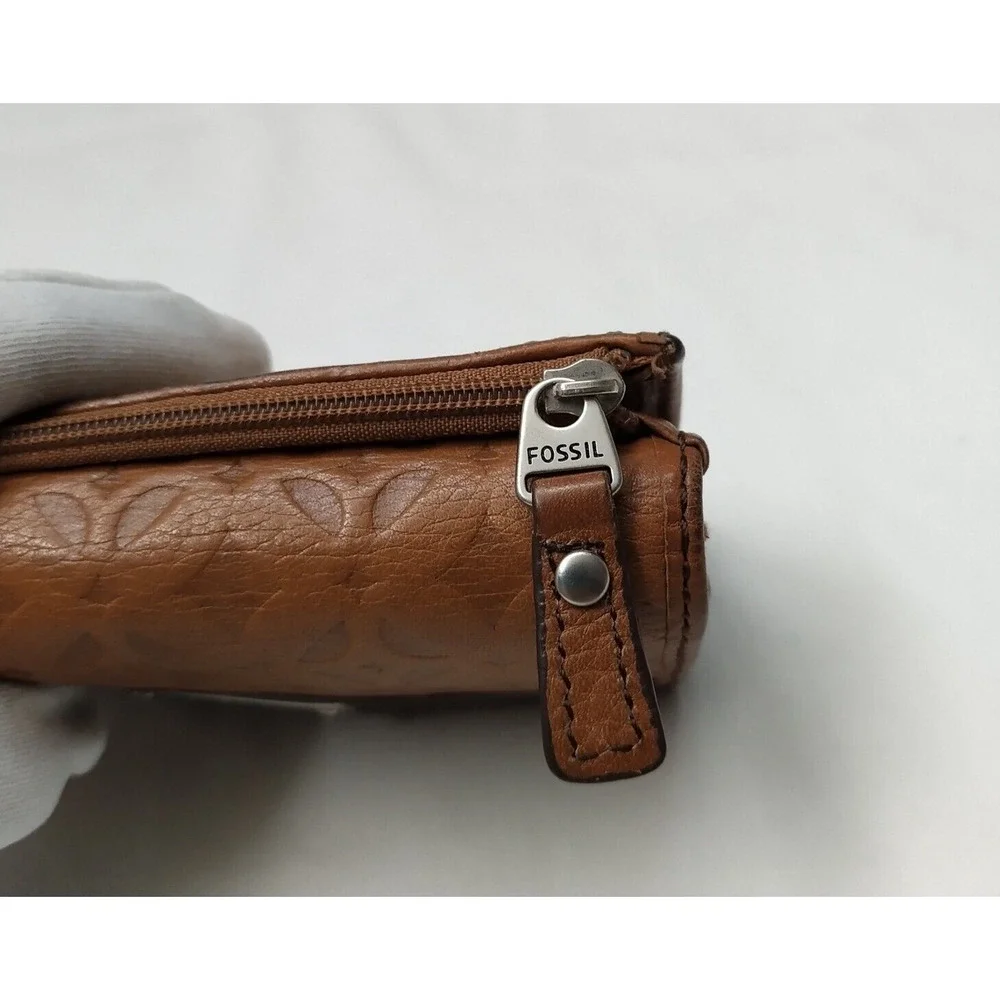 Fossil Brown Leather Credit Card ID Window Trifold Wallet